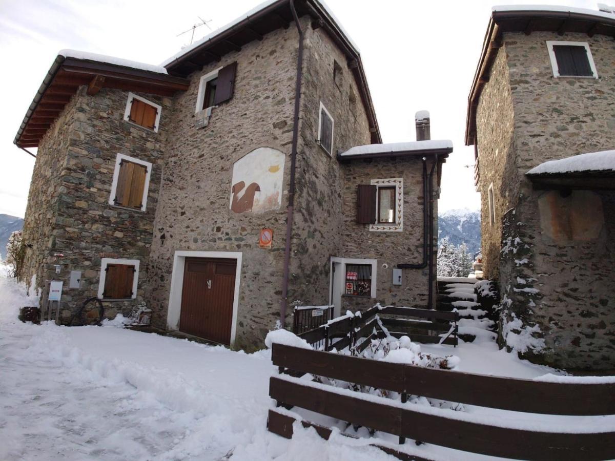 Vila Casa Delle Rose Teglio Exteriér fotografie