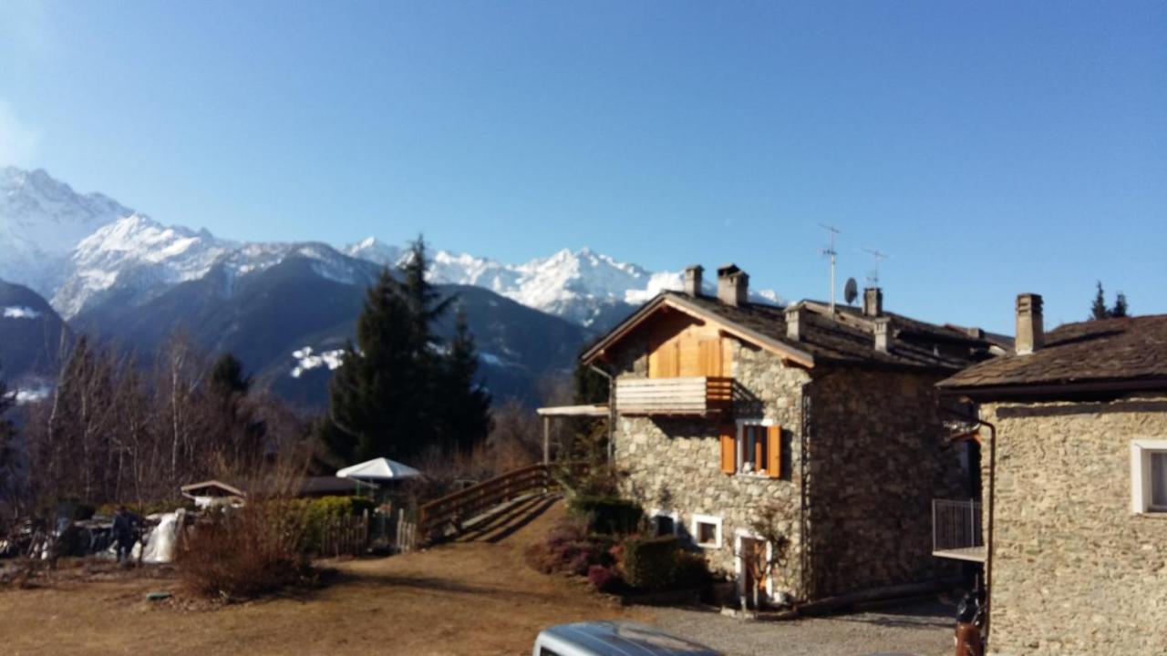 Vila Casa Delle Rose Teglio Exteriér fotografie