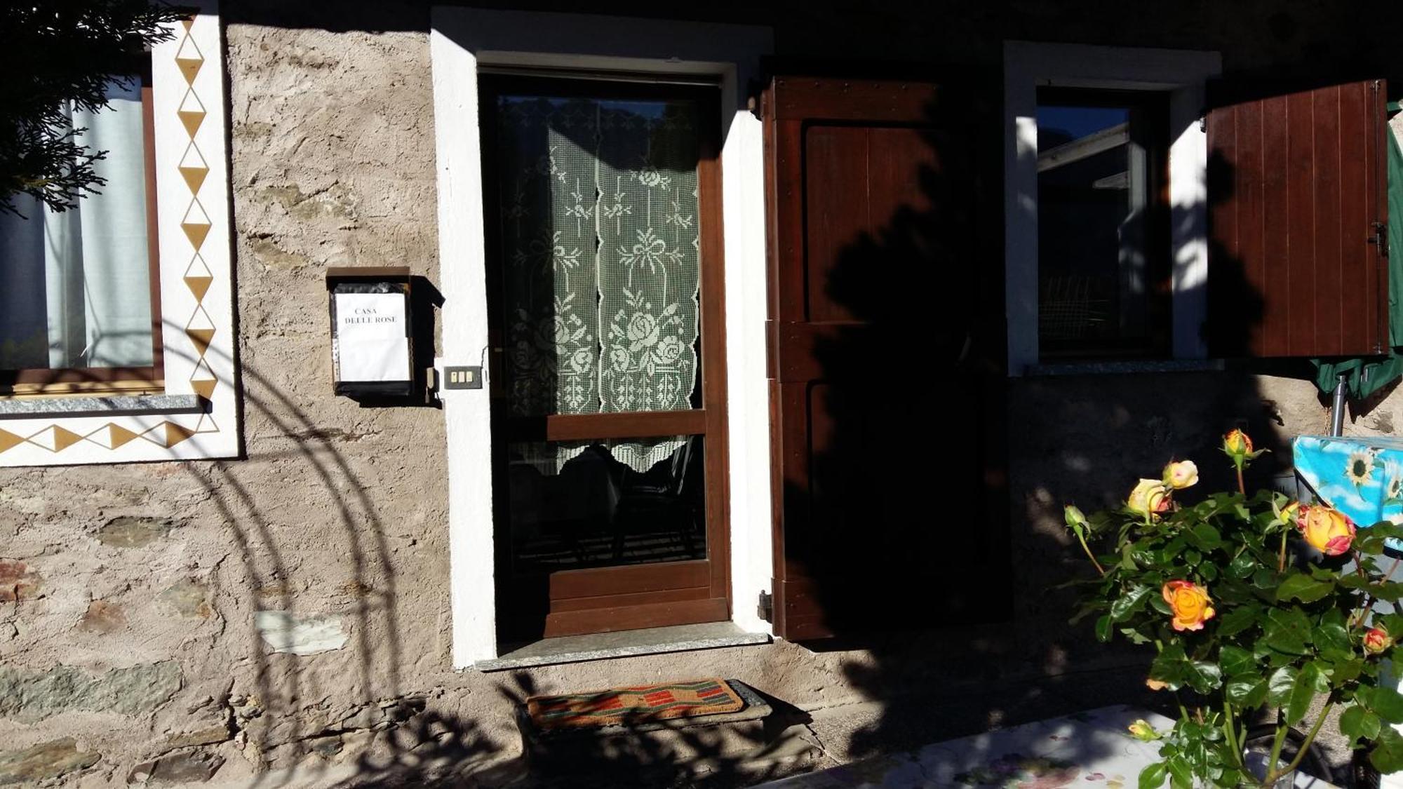 Vila Casa Delle Rose Teglio Exteriér fotografie