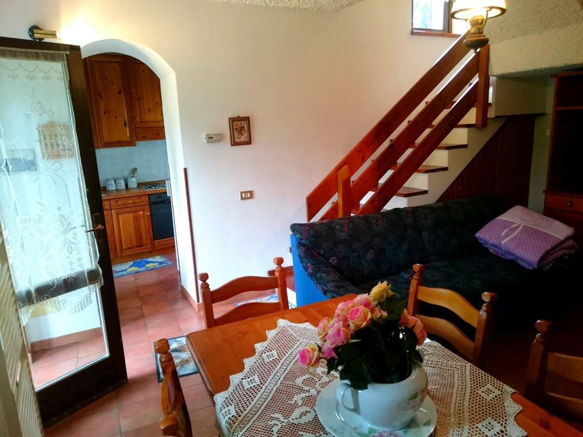 Vila Casa Delle Rose Teglio Exteriér fotografie
