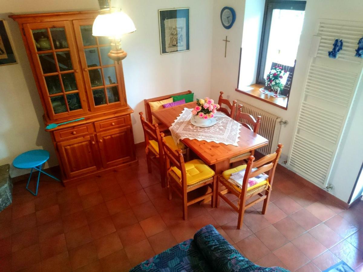 Vila Casa Delle Rose Teglio Exteriér fotografie